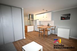 Kawalerka przy Zawadzkiego `Zośki`